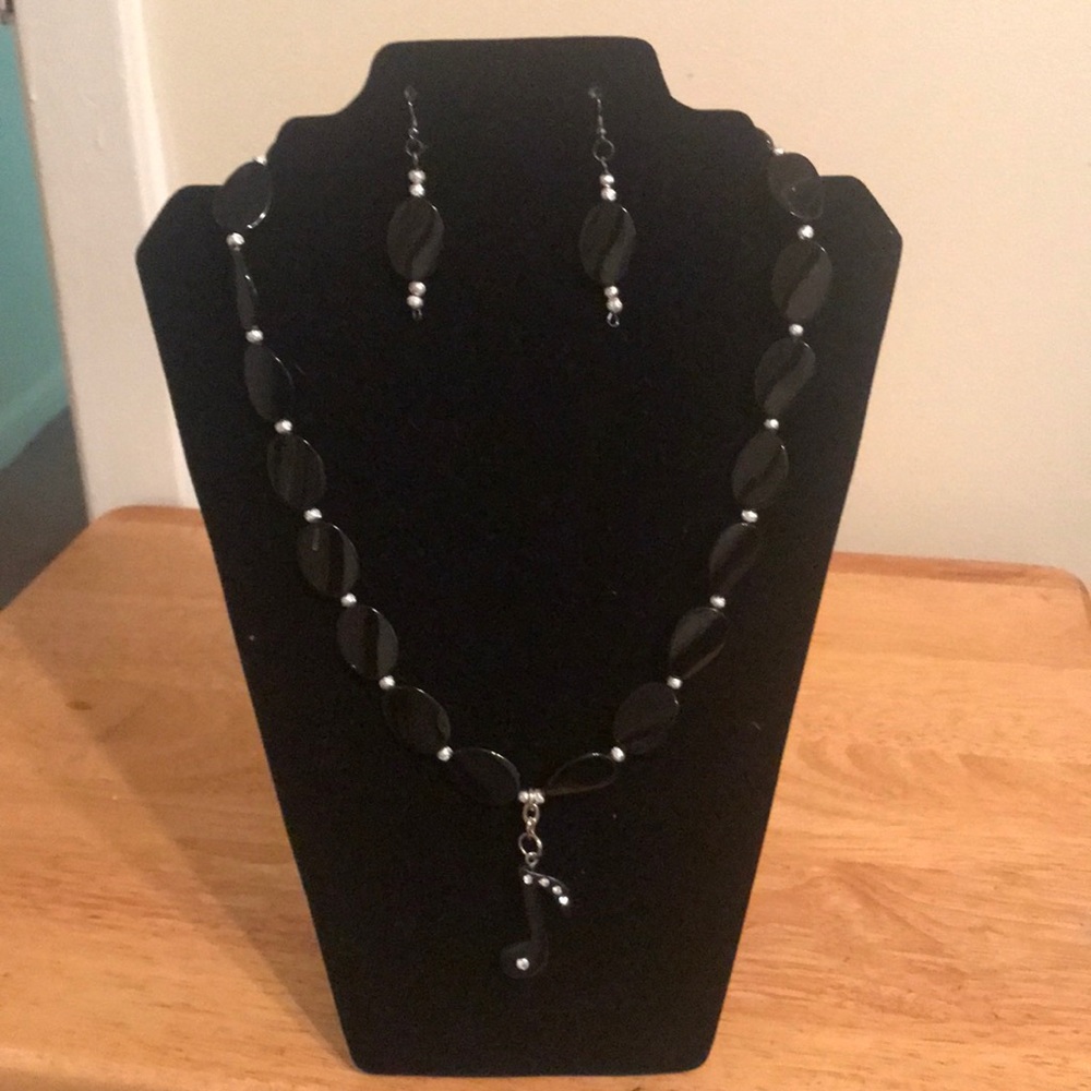 Hand made Jewelry - Picture 4 of 6